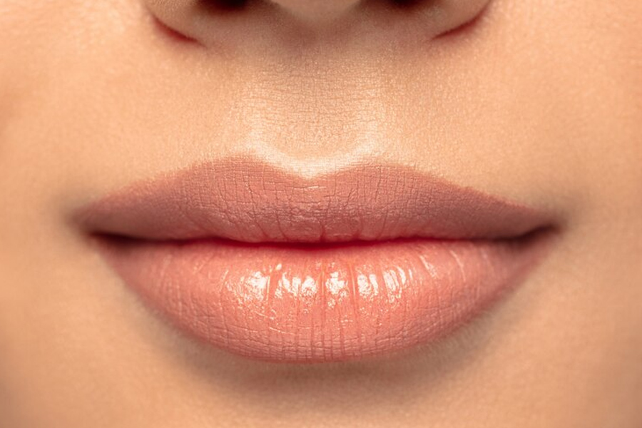 What Are Benefits Of Applying Coconut Oil In Belly Button? OnlyMyHealth